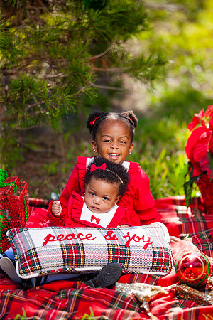 Lofton_Holiday2022 (7 of 22)